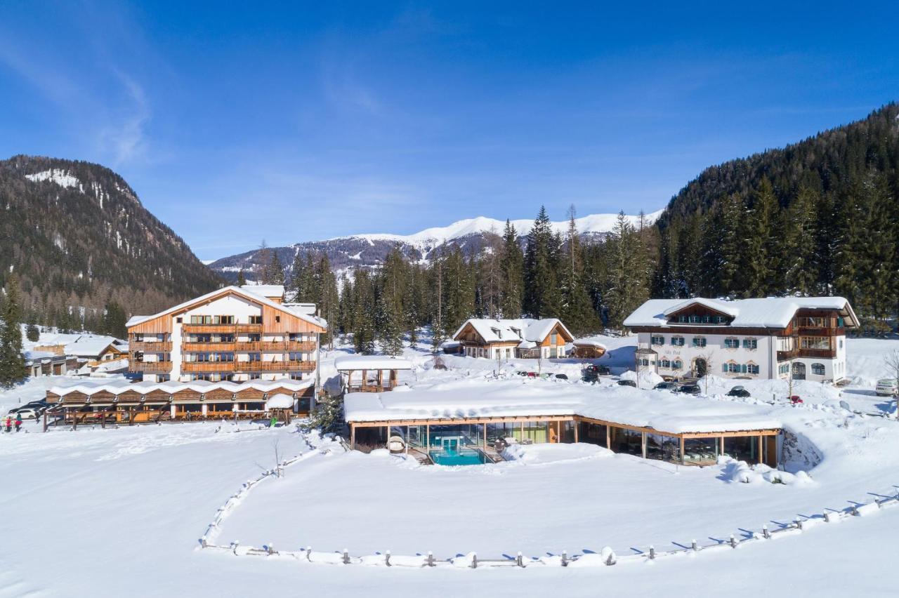 Hotel Dolomitenhof & Chalet Alte Post Sexten Luaran gambar