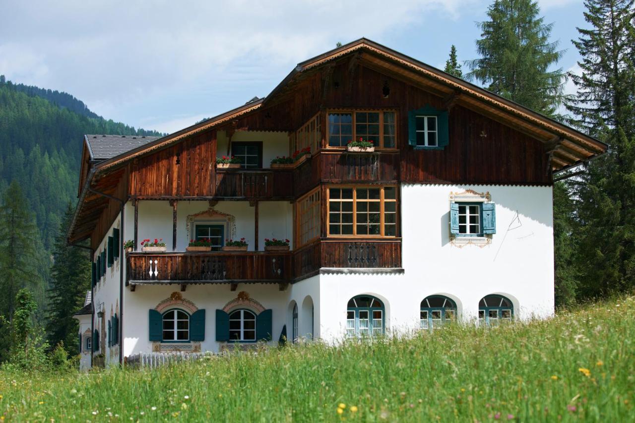Hotel Dolomitenhof & Chalet Alte Post Sexten Luaran gambar
