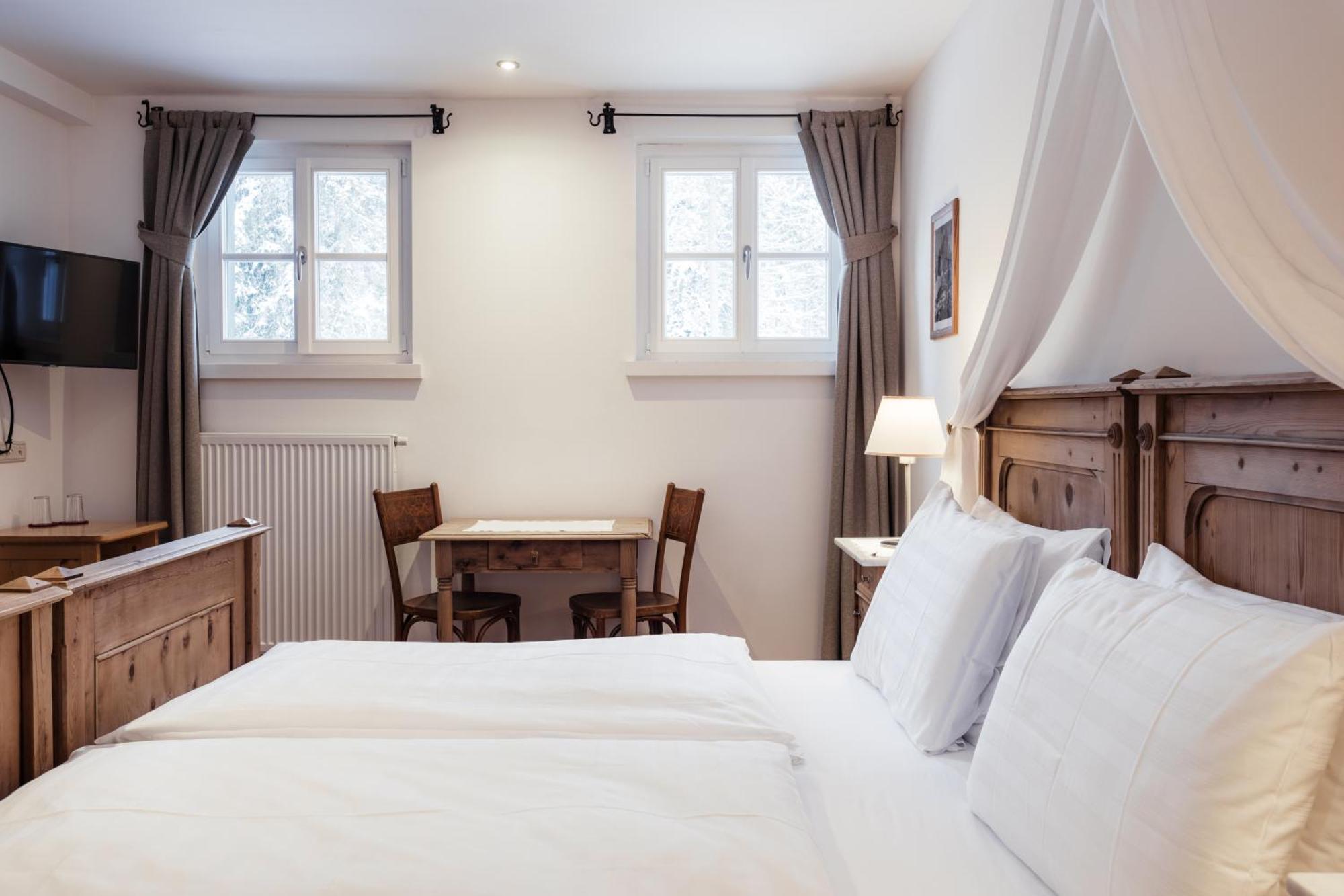 Hotel Dolomitenhof & Chalet Alte Post Sexten Luaran gambar