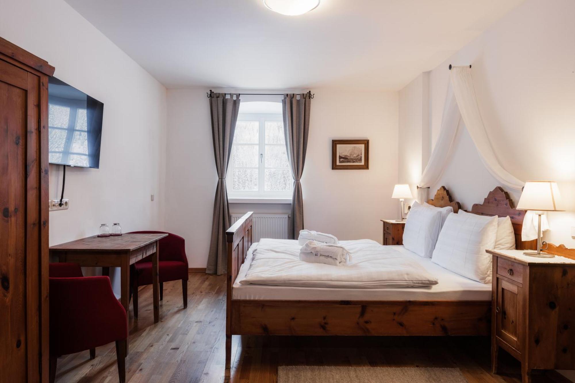 Hotel Dolomitenhof & Chalet Alte Post Sexten Luaran gambar